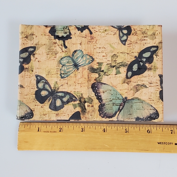 Handmade Artisan Butterfly 🦋 Cork-Cover Sketchbook Journal - Picture 6 of 7
